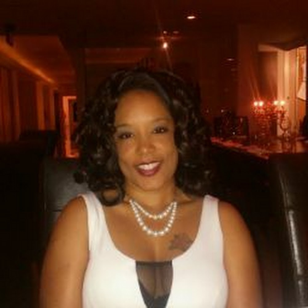 Meet your Posher, Sharmaine